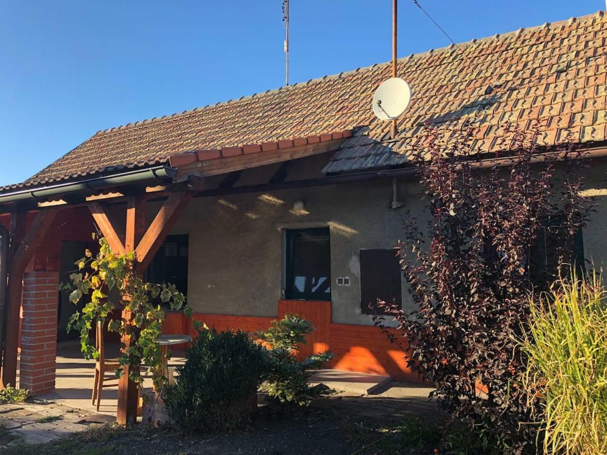 Adela'S Czech Village House Vsejany 外观 照片