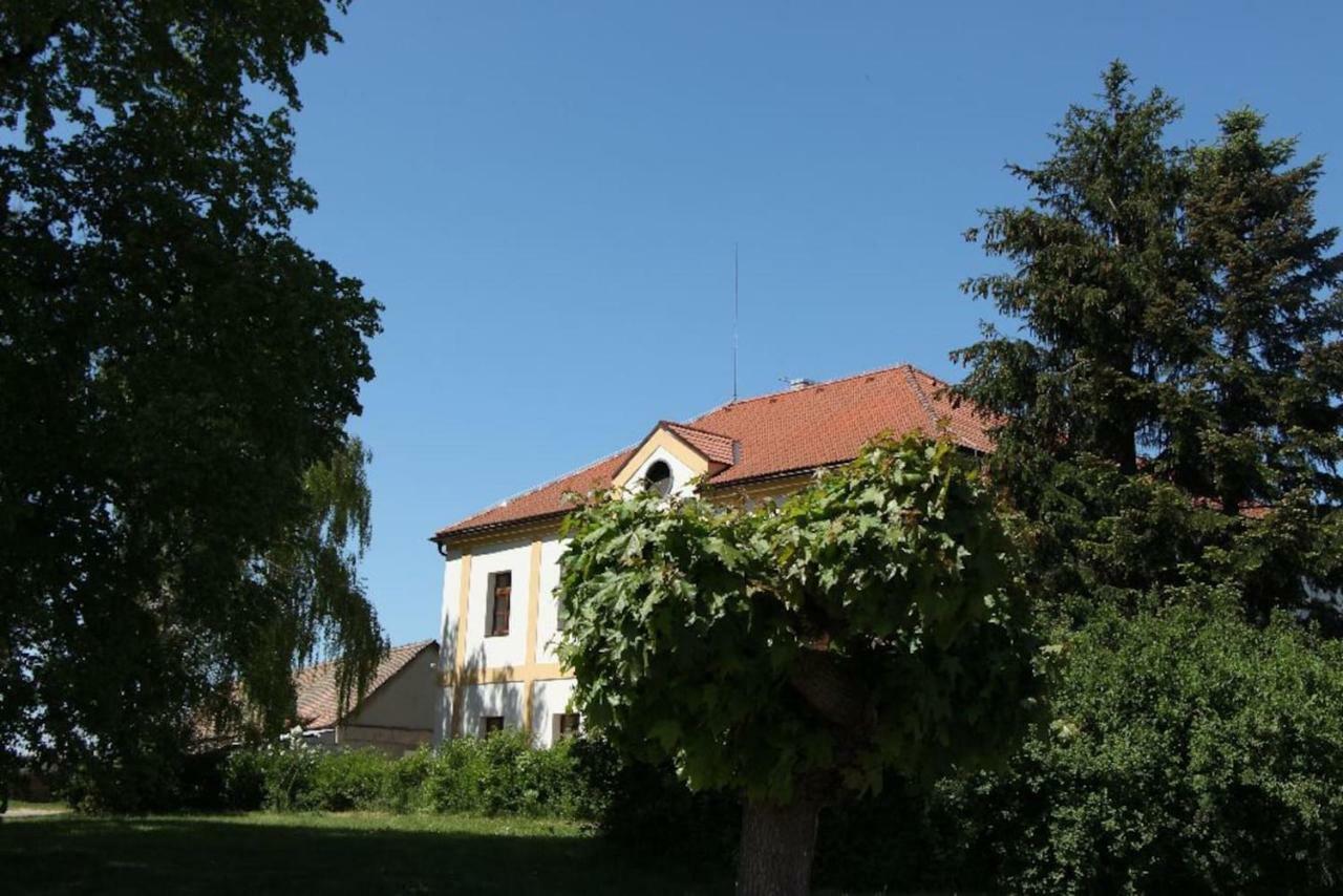 Adela'S Czech Village House Vsejany 外观 照片